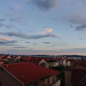 https://apartman-petra-zadar-23000.hotelinzadar.com